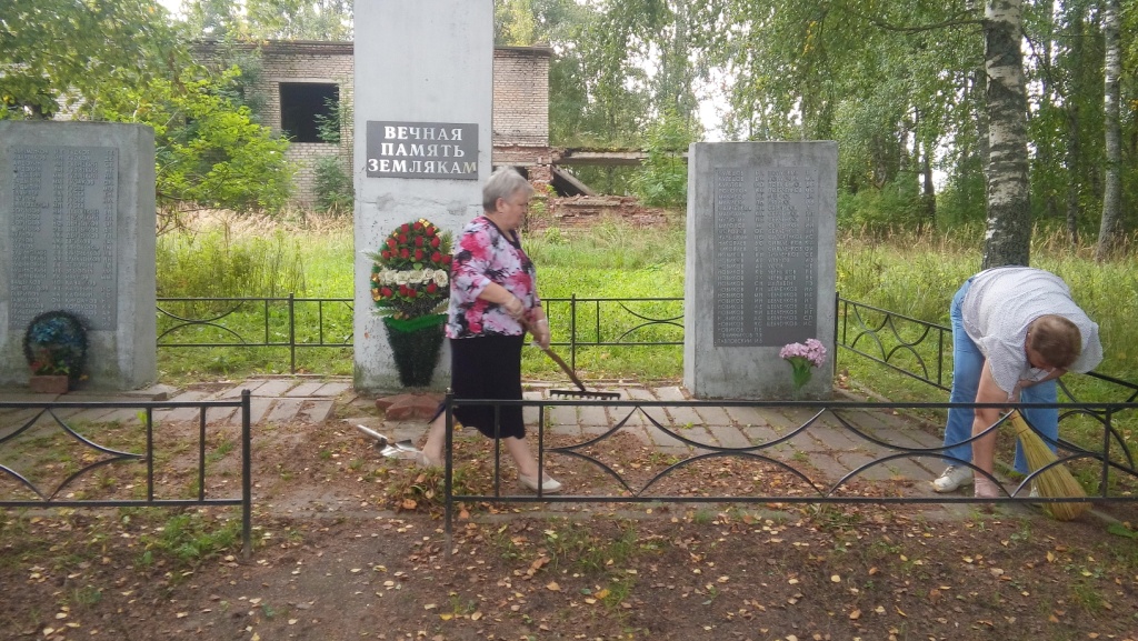 Кардымово смоленск сегодня. Деревня Кривцы Кардымовский район, Смоленская область. Каменка Кардымовский район. Шутовка Смоленская область. Деревня Каменка Смоленская область Кардымовский район.