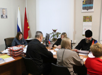 в Кардымово состоялось первое заседание оргкомитета по подготовке к празднованию 80-летия Великой Победы - фото - 5