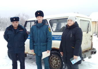 рейды по соблюдению пожарной безопасности в семьях - фото - 1