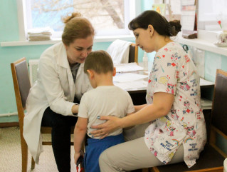 в детском саду «Солнышко» продолжается диспансеризация - фото - 1