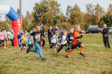 осенний кросс состоялся в деревне Каменка в Кардымовском округе - фото - 9